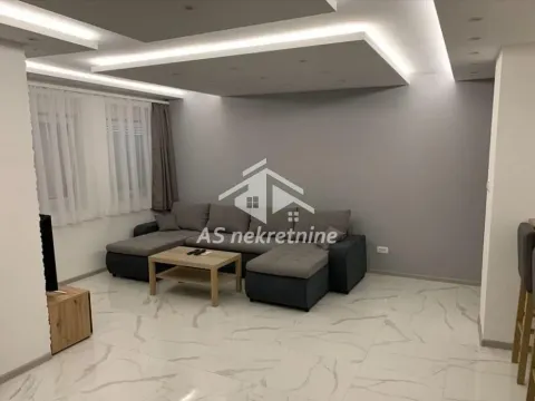 Izdavanje, stan, 72m², Vračar Sve Podlokacije, Beograd - image 2