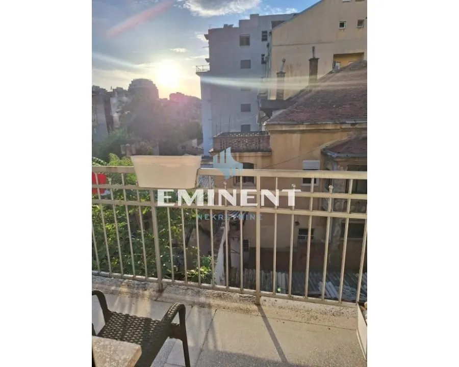 Rent, two bedroom apartment, 50m², Profesorska Kolonija, Palilula Sve Podlokacije