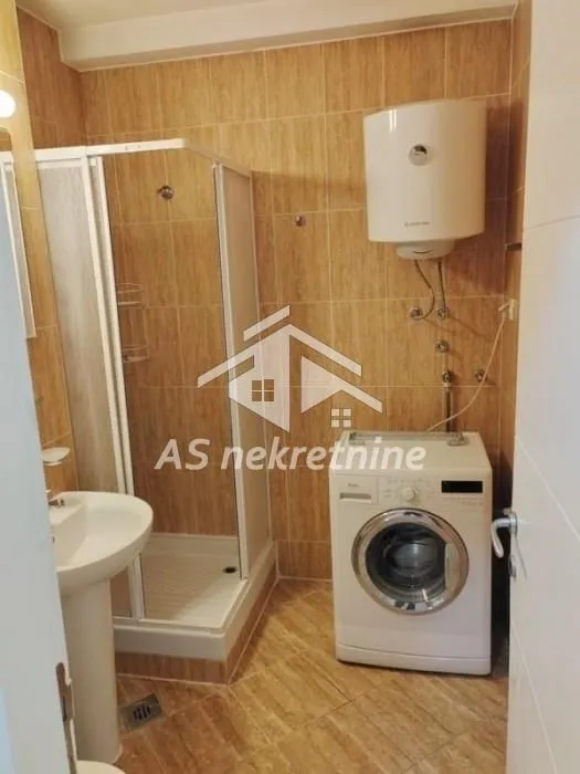 Izdavanje, dvosoban stan, 50m², Stari Grad, Beograd