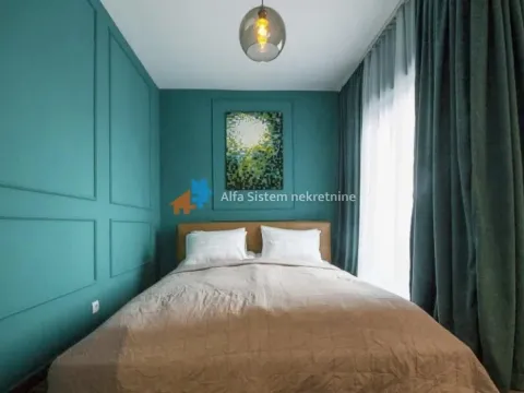 Izdavanje, trosoban stan, 92m², Vračar Hram, Vračar Sve Podlokacije - image 6