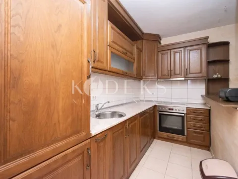 Izdavanje, jednosoban stan, 58m², Vezirov Most, Podgorica - image 5