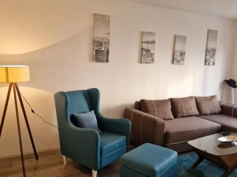 Izdavanje, dvosoban stan, 50m², Novi Beograd Blok 61, Novi Beograd Sve Podlokacije - image 7