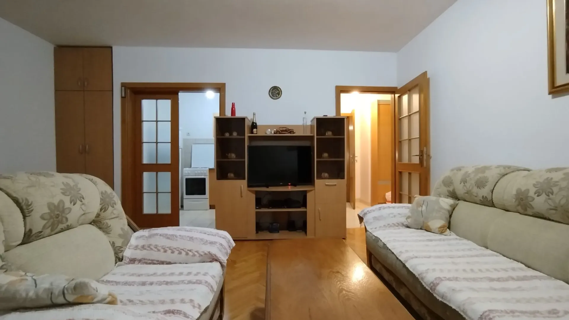 Izdavanje, stan, 54m², Stari Aerodrom, Podgorica