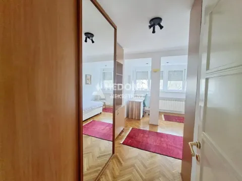 Izdavanje, četvorosoban stan, 125m², Savski Venac, Beograd - image 8