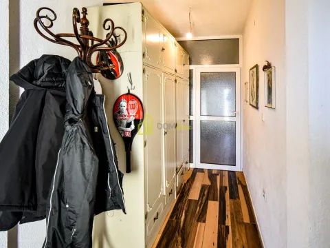 Prodaja, kuća, 200m², Donji Kokoti, Podgorica - image 11