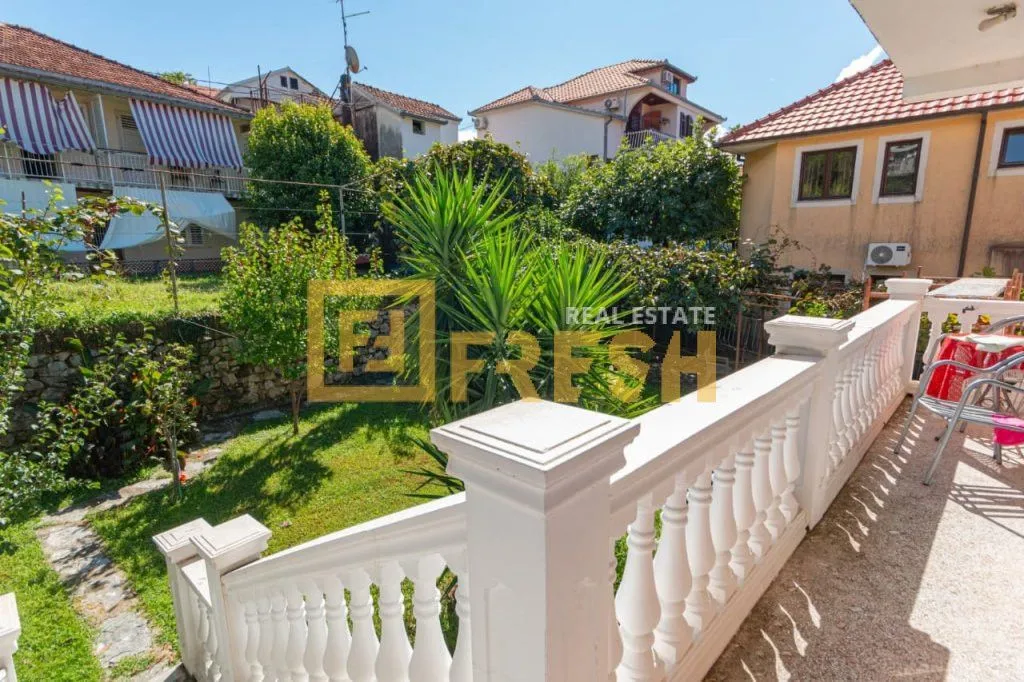 Prodaja, kuća, 266m², Herceg Novi, Crna Gora