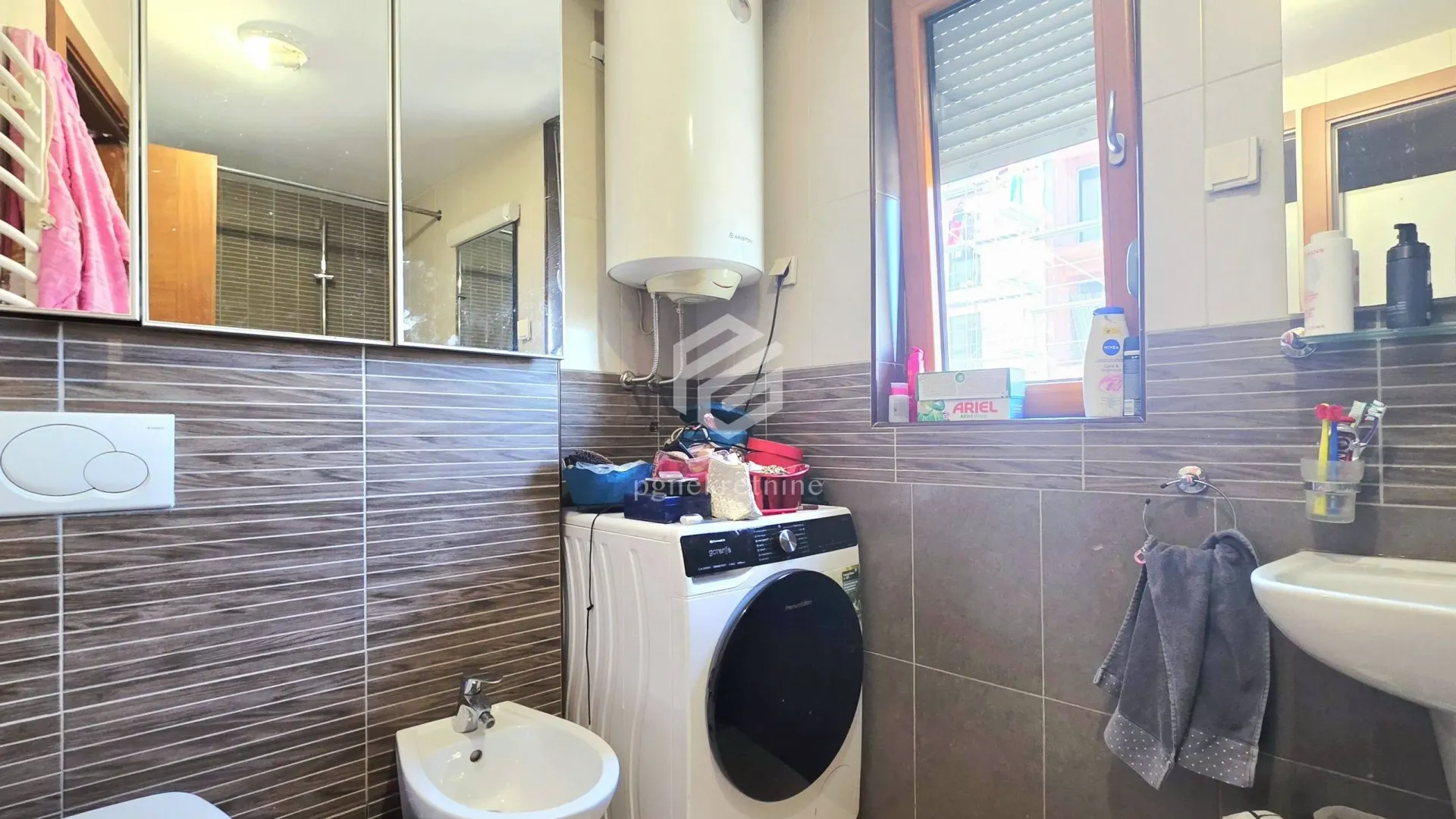Prodaja, trosoban stan, 120m², Podgorica, Crna Gora