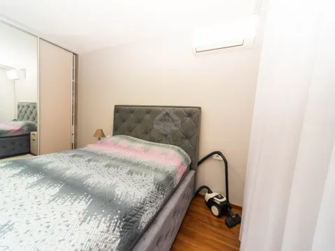 Izdavanje, jednosoban stan, 60m², Master Kvart, Podgorica - image 6