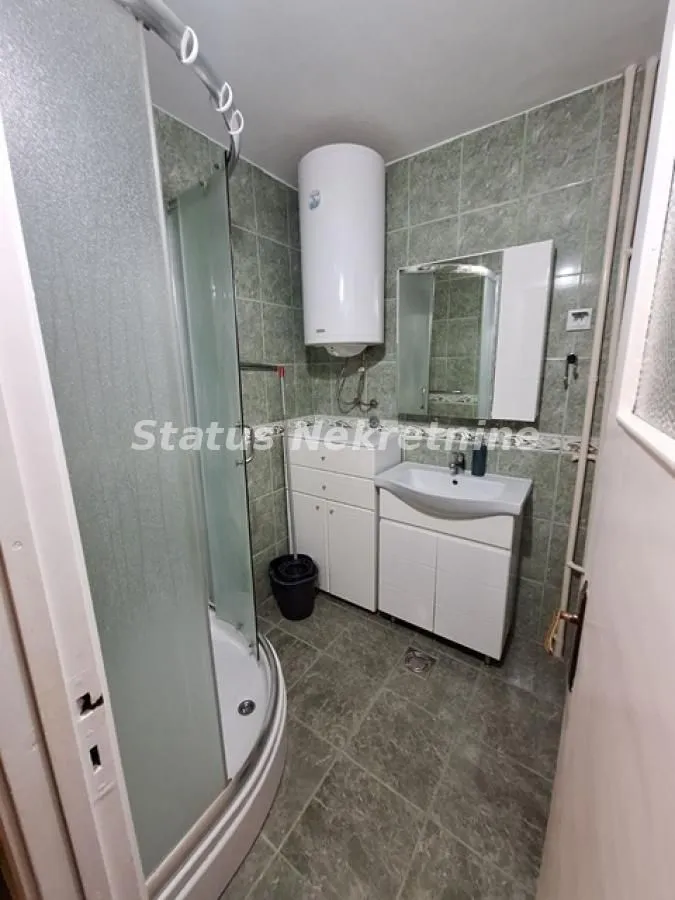 Izdavanje, dvosoban stan, 51m², Liman 1, Novi Sad Sve Podlokacije