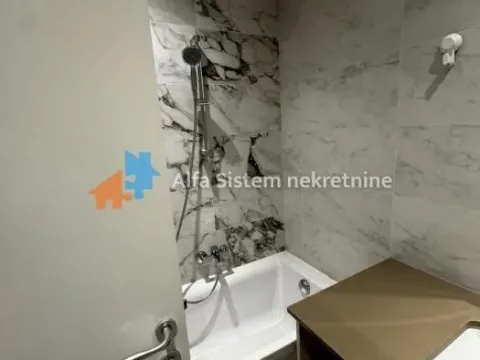 Izdavanje, trosoban stan, 81m², Savski Venac, Beograd - image 7