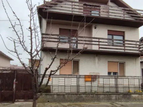 Prodaja, kuća, 114m², Kać, Novi Sad Sve Podlokacije