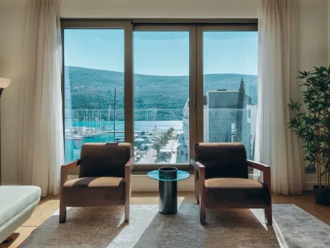 Prodaja, četvorosoban stan, 266m², Kumbor, Herceg Novi - image 3