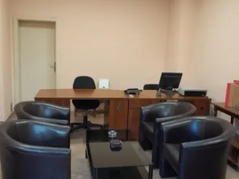 Izdavanje, poslovni prostor, 35m², Preko Morače, Podgorica - image 4