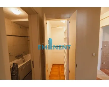 Izdavanje, dvosoban stan, 47m², Čubura, Beograd - image 11