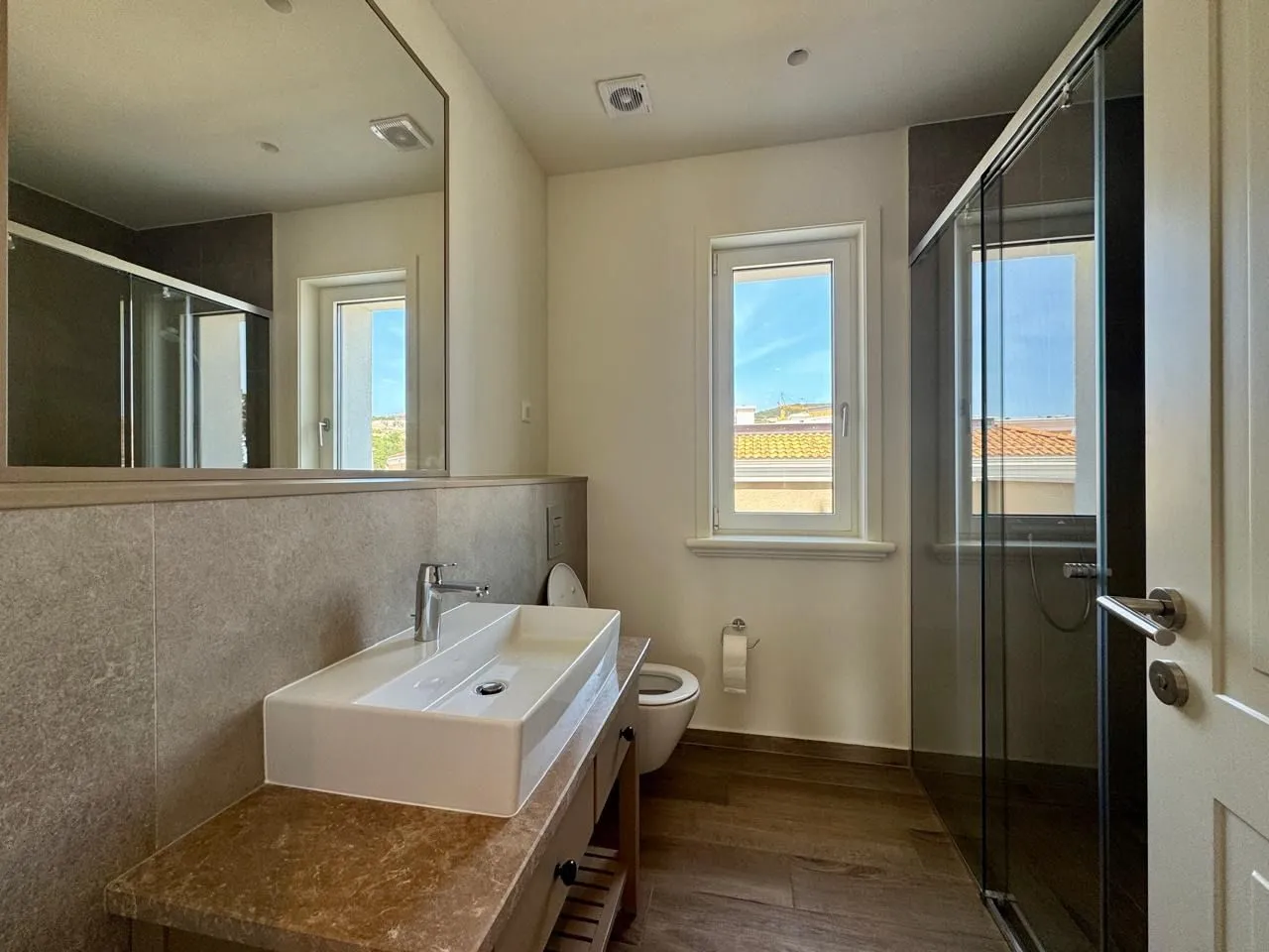 Rent, three bedroom apartment, 186m², Luštica Bay, Tivat
