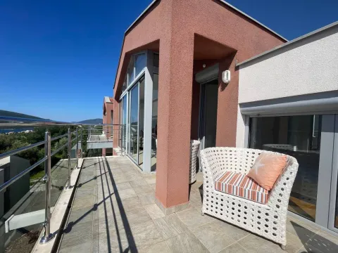 Prodaja, trosoban stan, 72m², Đenovići, Herceg Novi - image 11