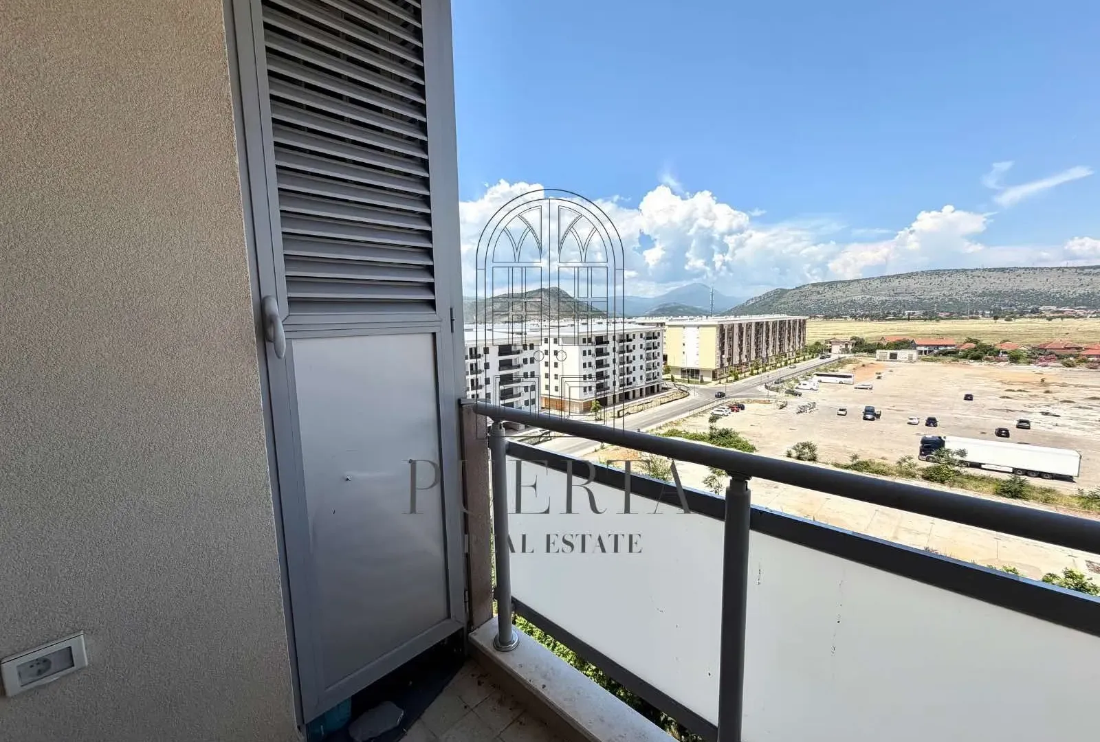 Sale, two bedroom apartment, 63m², City Kvart, Podgorica