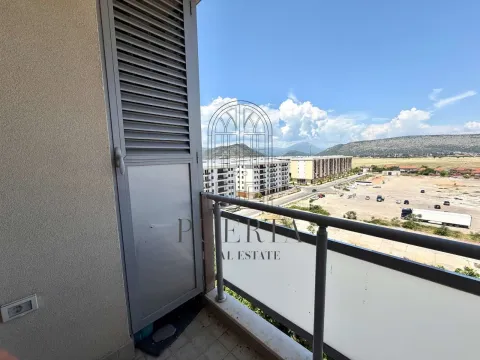 Sale, two bedroom apartment, 63m², City Kvart, Podgorica - image 9