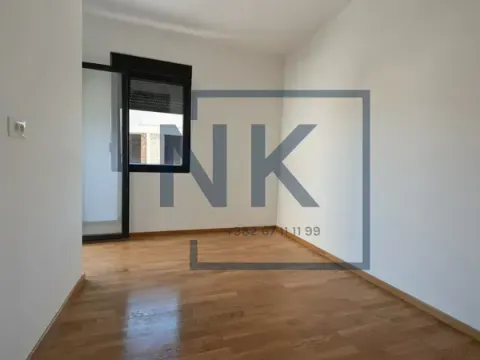 Izdavanje, trosoban stan, 130m², Donja Gorica, Podgorica - image 12