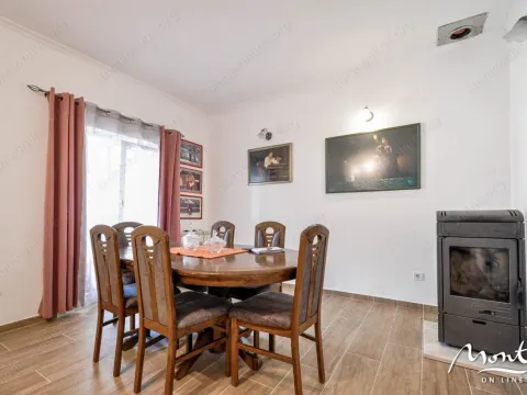 Prodaja, trosoban stan, 116m², Tivat, Crna Gora - image 13