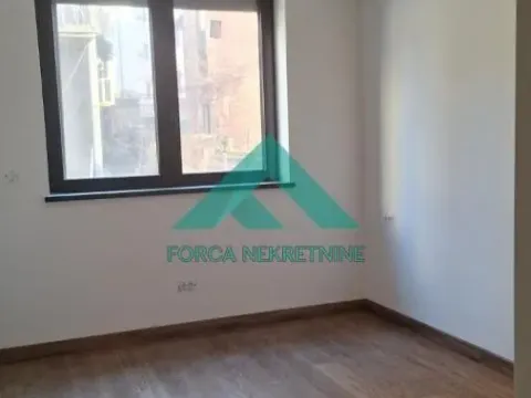 Sale, four bedroom apartment, 111m², Lekino Brdo, Voždovac Sve Podlokacije - image 8