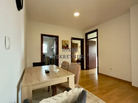 Rent, two bedroom apartment, 70m², Centar, Bar - image 8