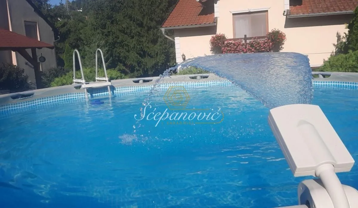 Prodaja, kuća, 191m², Petrovaradin, Novi Sad