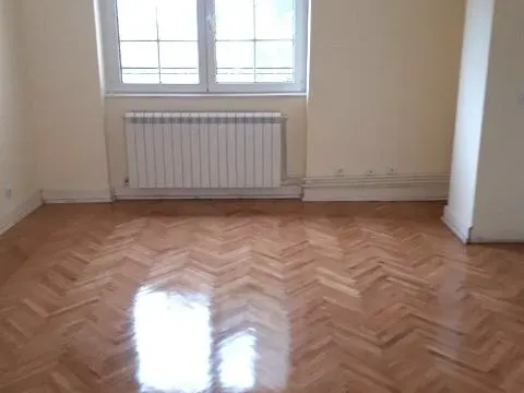 Izdavanje, kuća, 375m², Savski Venac, Beograd - image 12