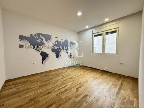 Izdavanje, kuća, 130m², Murtovina, Podgorica - image 11