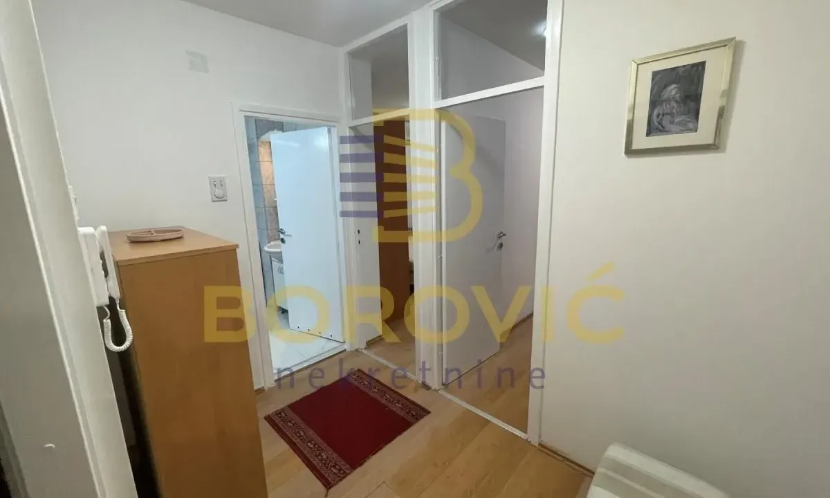 Rent, three bedroom apartment, 78m², Retenzija, Beograd
