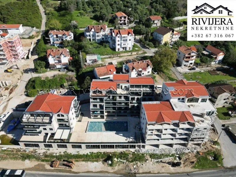 Prodaja, jednosoban stan, 46m², Baošići, Herceg Novi
