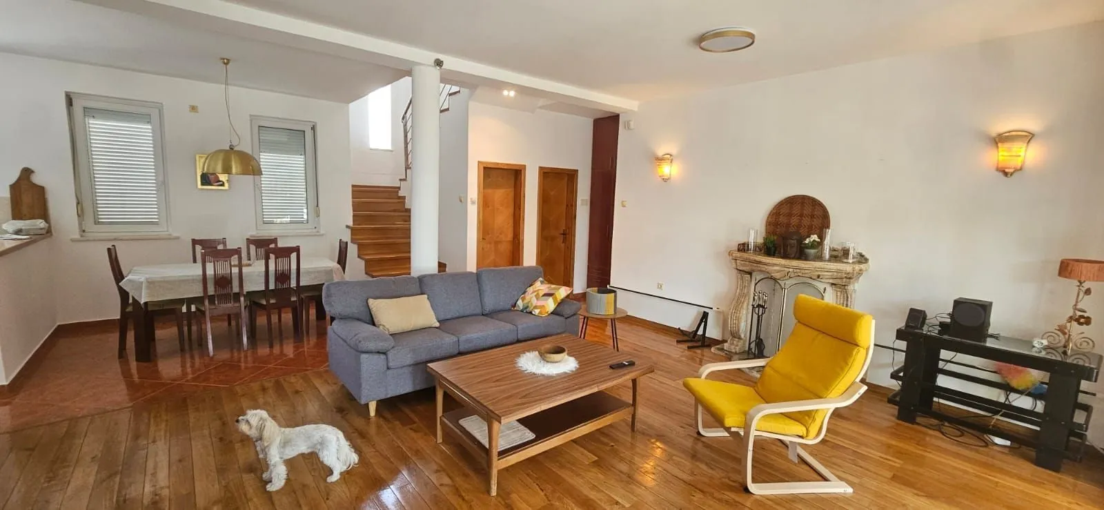 Izdavanje, kuća, 180m², Krimovica, Kotor