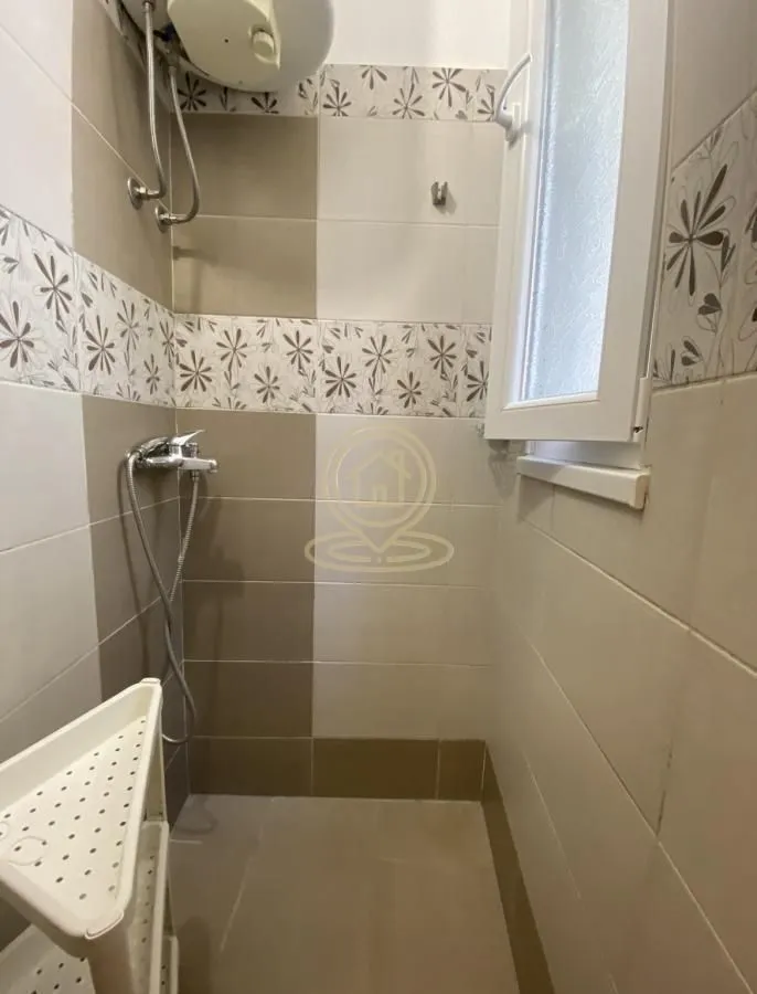 Izdavanje, jednosoban stan, 28m², Stari Grad, Beograd