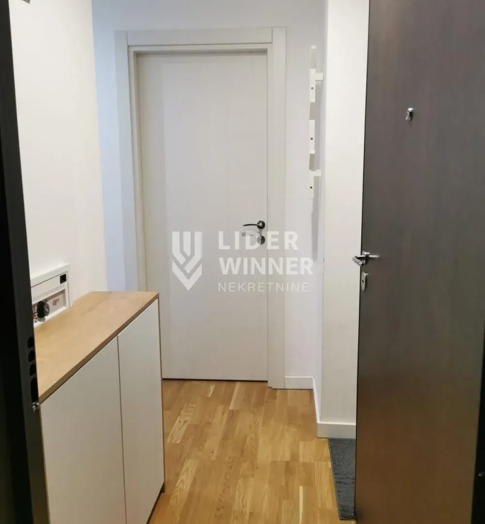 Rent, one bedroom apartment, 41m², Zemun Gornji Grad, Zemun Sve Podlokacije