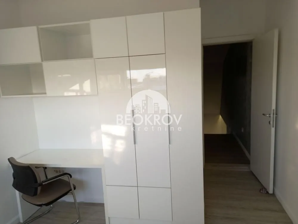 Sale, four bedroom apartment, 118m², Đeram Pijaca, Beograd