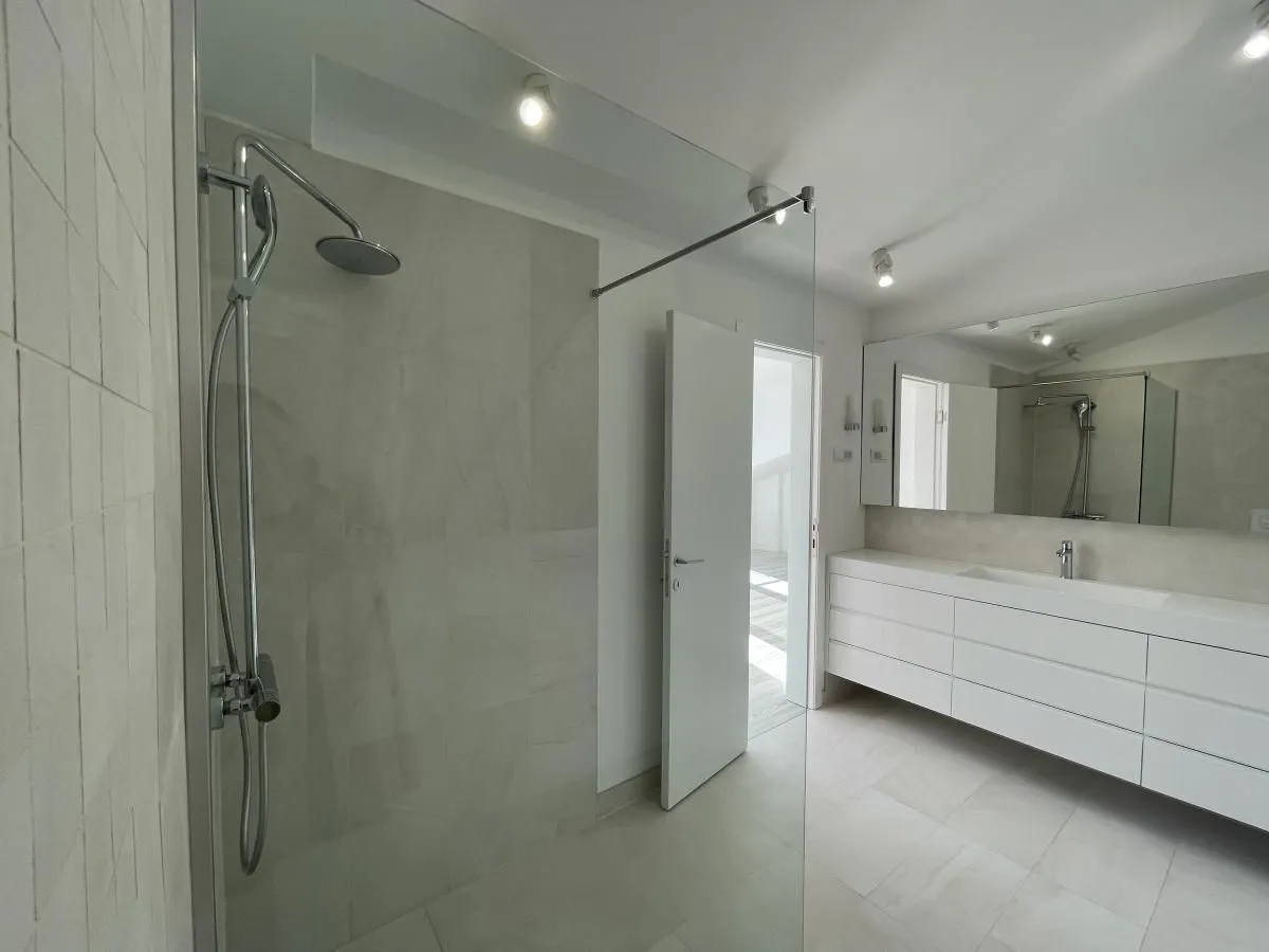 Sale, two bedroom apartment, 125m², Tivat, Crna Gora