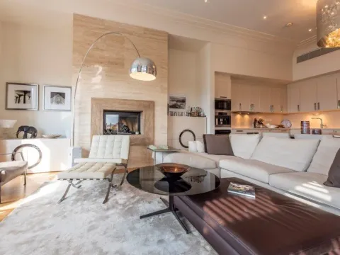 Izdavanje, trosoban stan, 258m², Porto Montenegro, Tivat - image 2