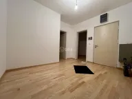 Izdavanje, dvosoban stan, 79m², Centar, Niš - image 4