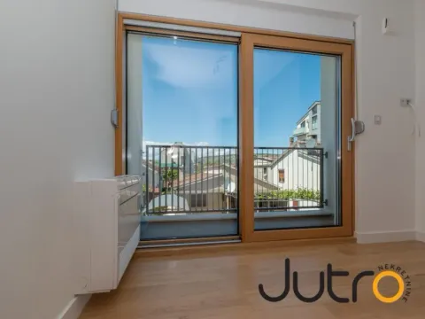 Sale, three bedroom apartment, 90m², Tološka šuma, Podgorica - image 8