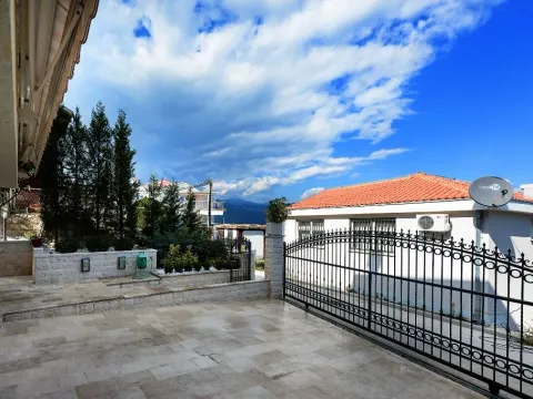 Prodaja, kuća, 283m², Krašići, Tivat - image 3