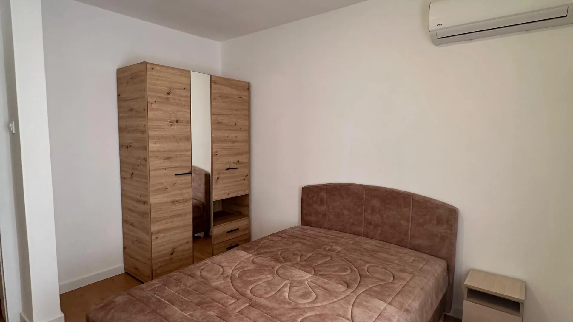 Rent, three bedroom apartment, 200m², Centar, Tivat