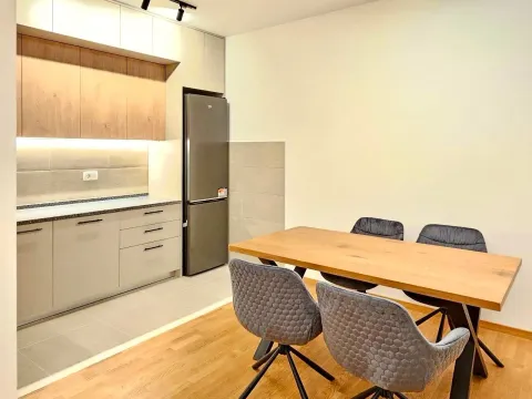 Rent, two bedroom apartment, 66m², Pobrežje, Podgorica - image 3