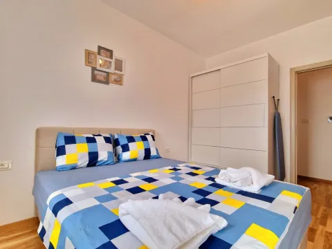 Prodaja, jednosoban stan, 43m², Bečići, Budva - image 12