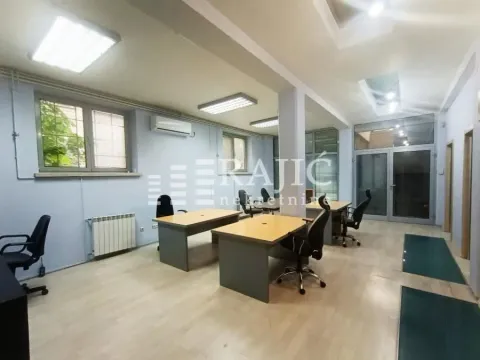 Rent, office space, 145m², Slavija, Vračar Sve Podlokacije - image 3