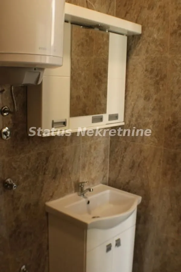 Prodaja, garsonjera, 25m², Titel, Novi Sad
