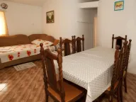 Prodaja, kuća, 205m², Zagrađe, Bar - image 4