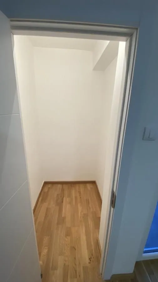 Prodaja, dvosoban stan, 54m², Sajmište, Novi Sad