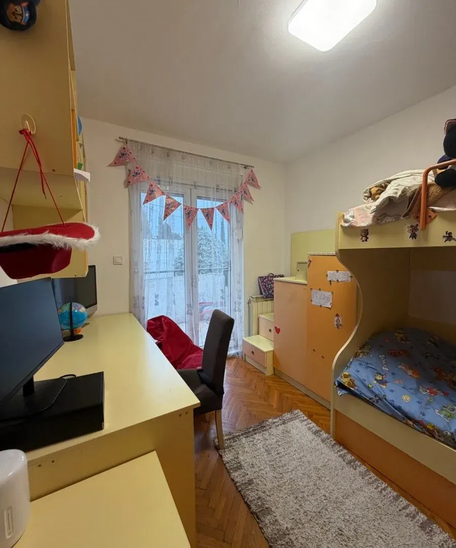 Prodaja, trosoban stan, 90m², Preko Morače, Podgorica