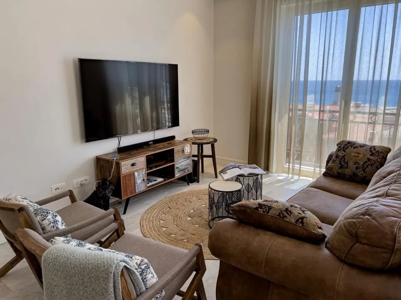 Prodaja, trosoban stan, 290m², Luštica, Tivat