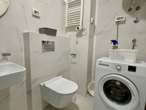 Rent, one bedroom apartment, 50m², Central Point, Podgorica - image 4